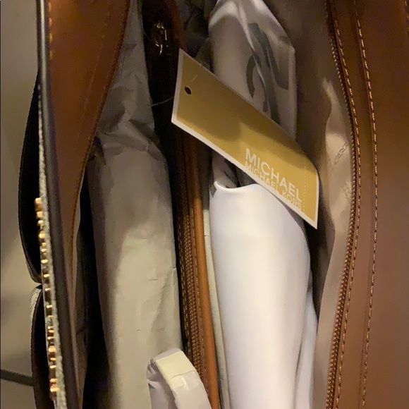 Michael Kors Bedford - Picture 3 of 4